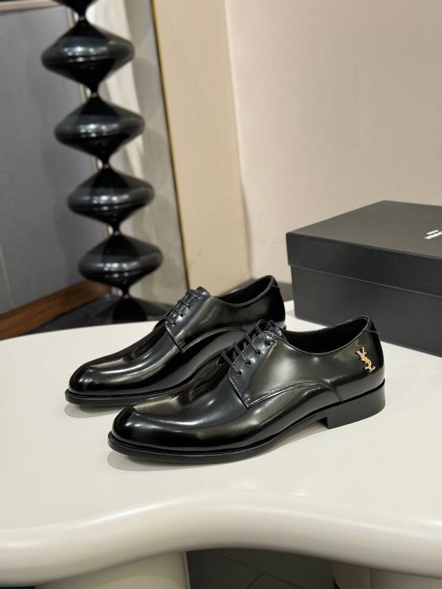 Ysl Saint Laurent~ Size: 39-44 38.4546 Custom-made Ysl Saint Laurent men's forma