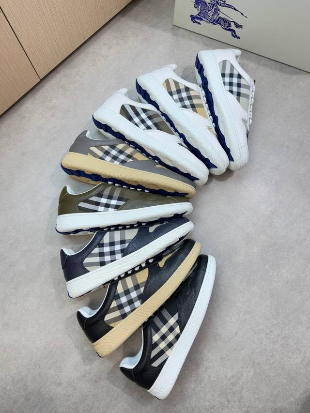 Burberry -High-end quality original casual sports sneakers -Upper: imported lych