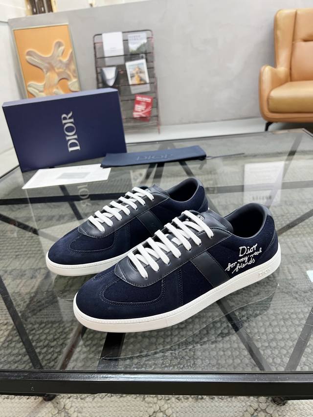 D Top purchasing agent Di Zha Street male god hot-selling super popular sneakers