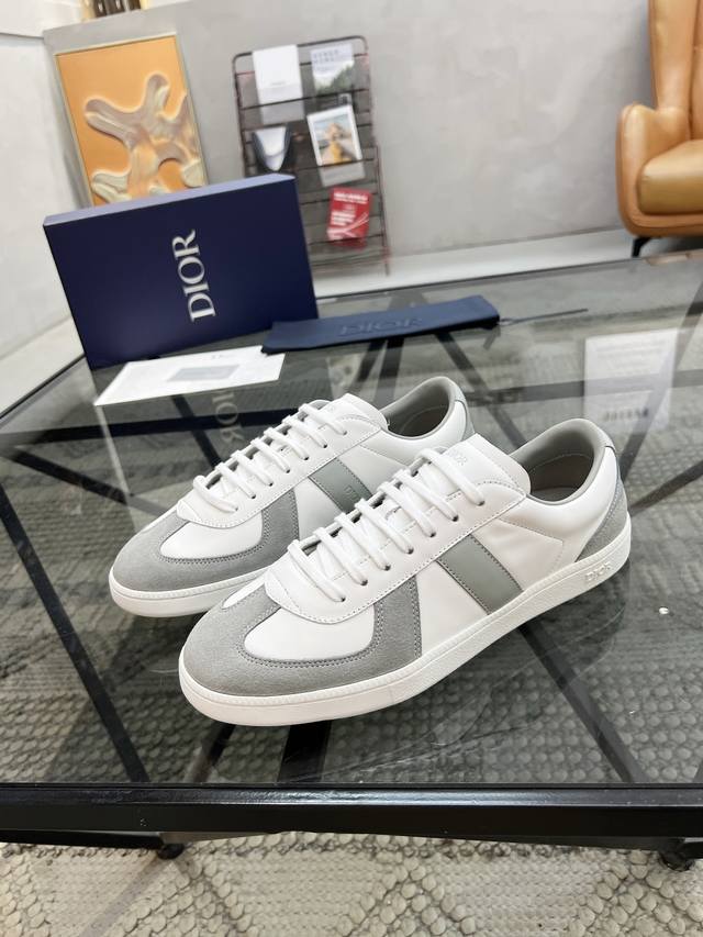 D Top purchasing agent Dizha Street male god hot-selling super popular sneakers