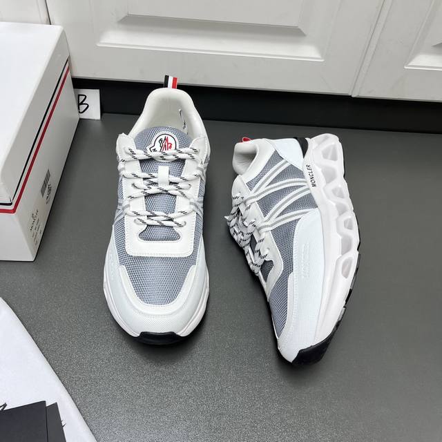 New Moncler men's shoes are shipped, casual sports men's shoes This imported co