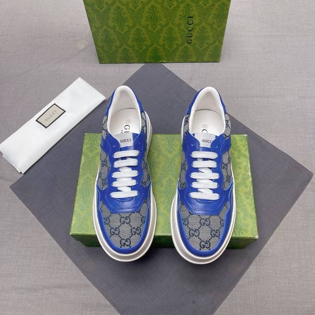 Gucci ~ Unique modern style sports shoes. Counter purchase casual Italian impor