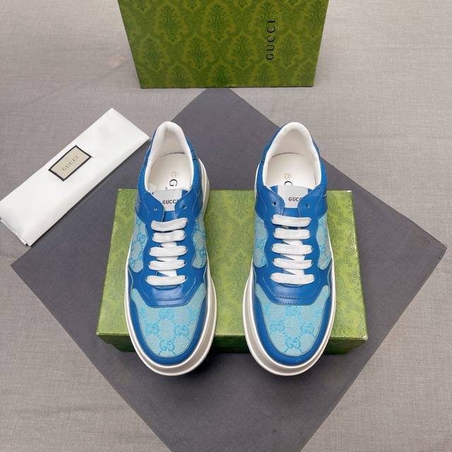 Gucci ~ Unique modern style sports shoes. Counter purchase casual Italian impor