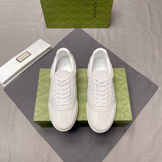 Gucci Gucci new men's shoes high-end brand, the latest fashion casual men's shoe