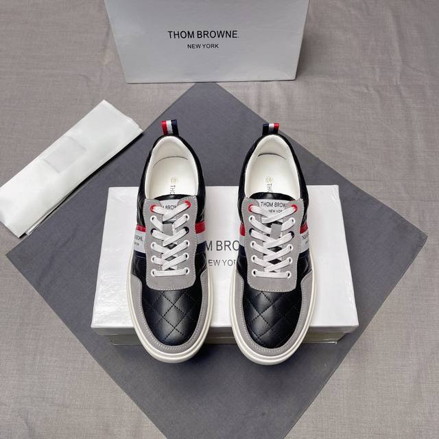 Thombrowne Thom Browne official website is updated with the latest men's casual