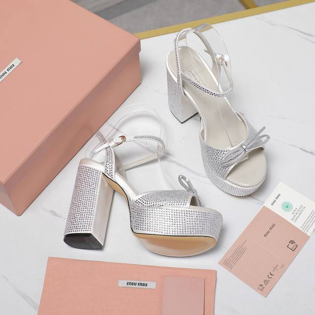 Top purchasing agent level Miumiu counter new style! Bling Bling Swarovski rhine