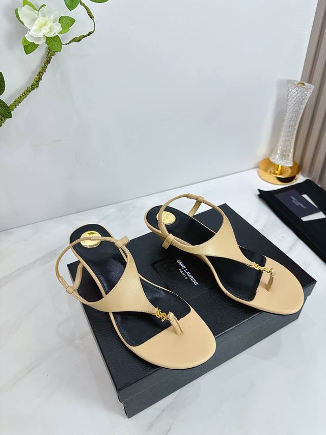 Factory Saint Laurent 25Ss Super popular sandals are now available at the counte