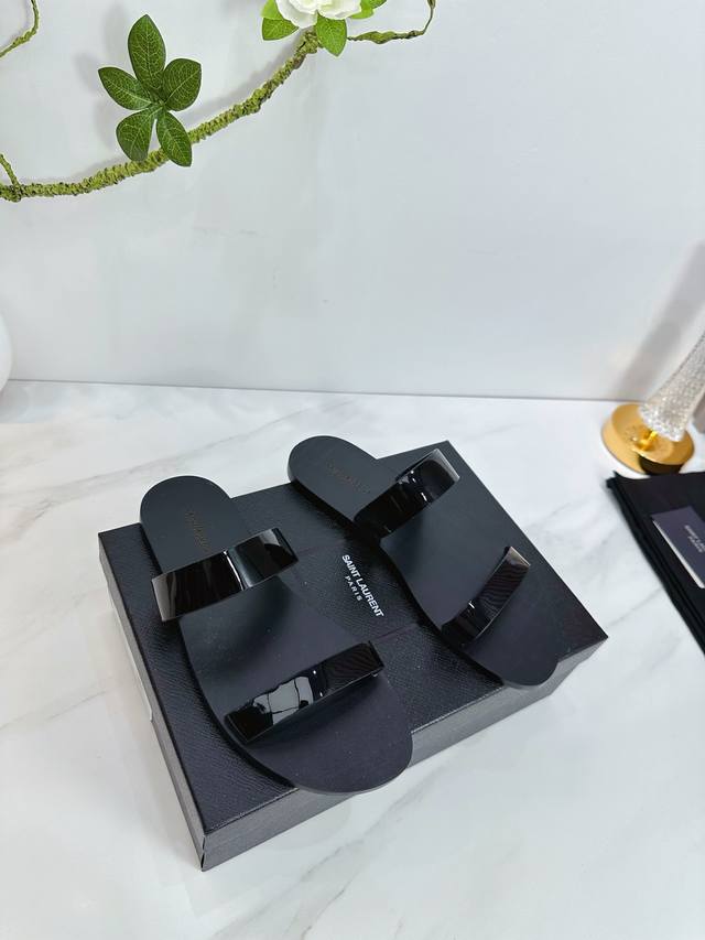 Factory Saint Laurent 25Ss Super popular sandals are now available at the counte