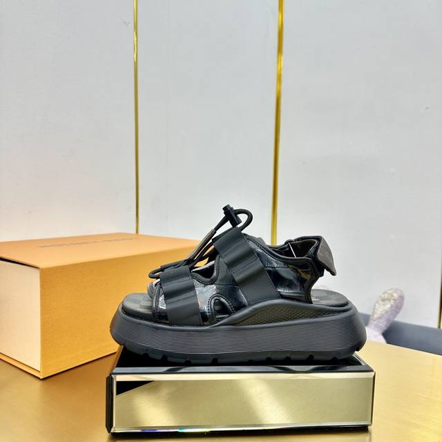 Factory Price Pp Louis Vuitton Maya Flatform Sandals This Maya Flatform Sandal