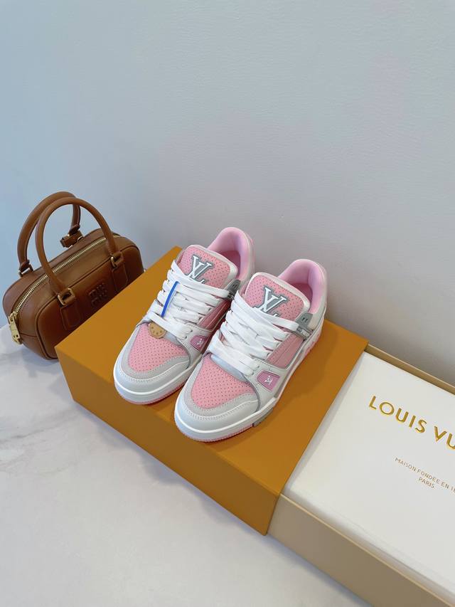 Lv Sneakerina Fw25Ss is very popular! It is suitable for daily outings and dates