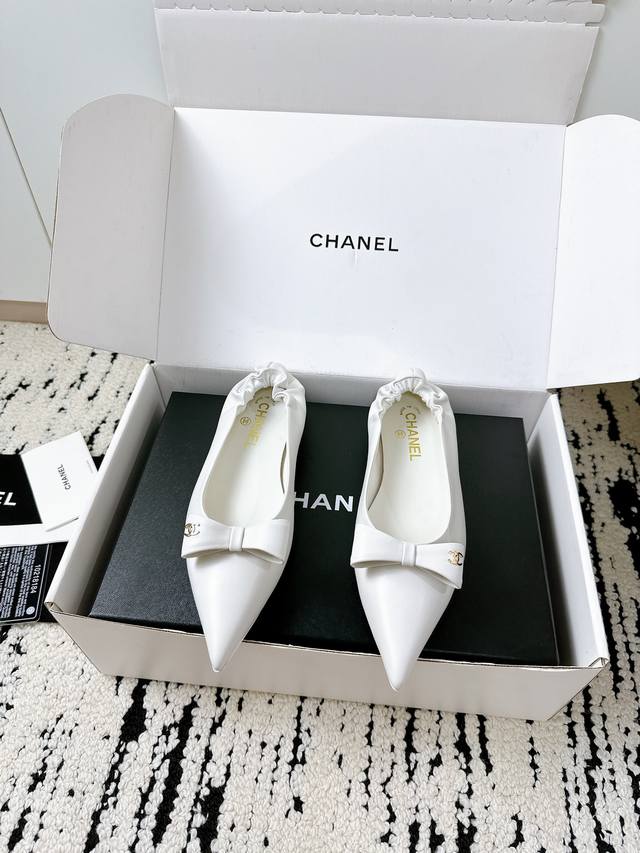 airplane box + 50 yuan Chanel's new pointed-toe shoes | 1:1 top-end version at