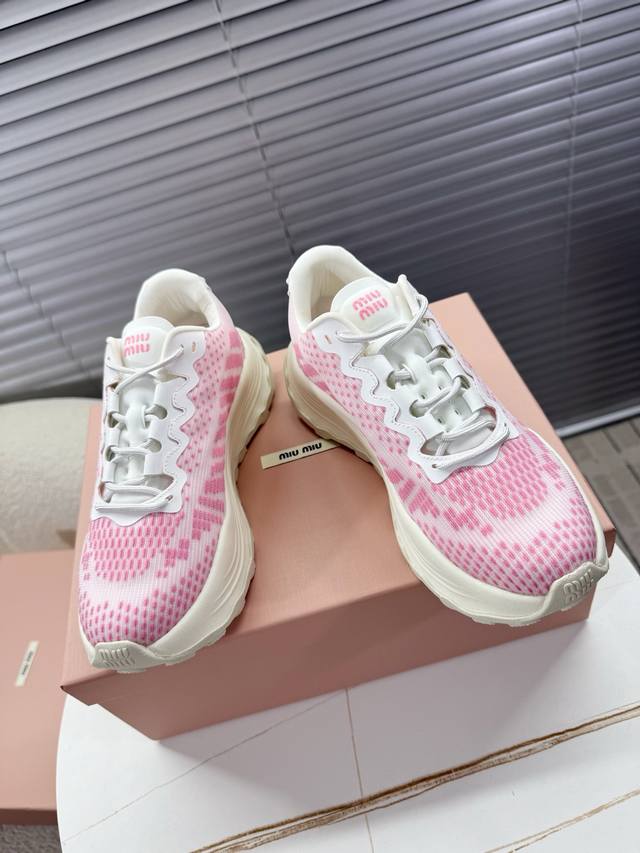 MiumiuMiaoMiao