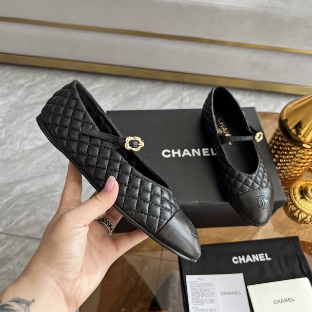 Top version loafers Chane*