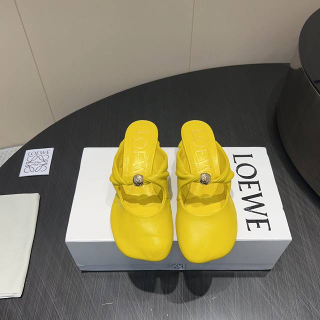 Factory: Exclusive top version L*Oewe 25Vs latest autumn hit single shoe series