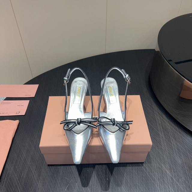 Factory: Exclusive top version Miumiu Miu Miu 2025Vs spring and summer latest ca