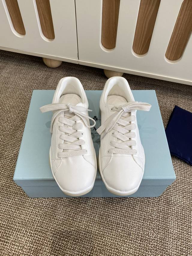 Prada 25Ss Spring and Summer New Dexterity Shoes Casual Shoes Precision manufact