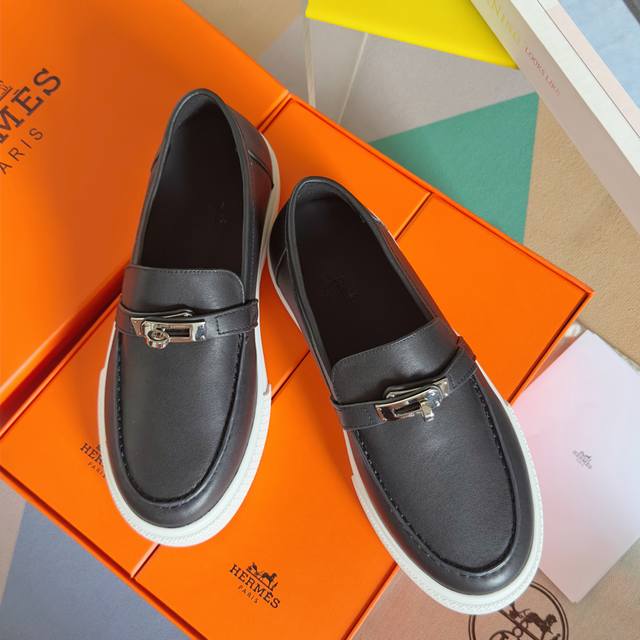Top version: Women's and Men's 440 Hermes Game series Kelly buckle couple loafer
