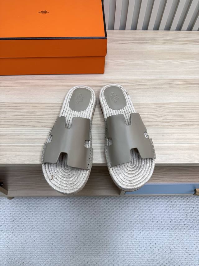 Leather sole: Couples style, high quality! Hermes classic Santorini straw sanda