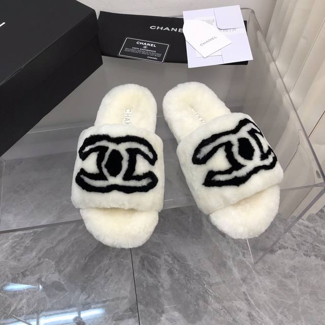 Furry Slippers 2025 Early Autumn Leisure Slippers Series. Exclusive molded outs
