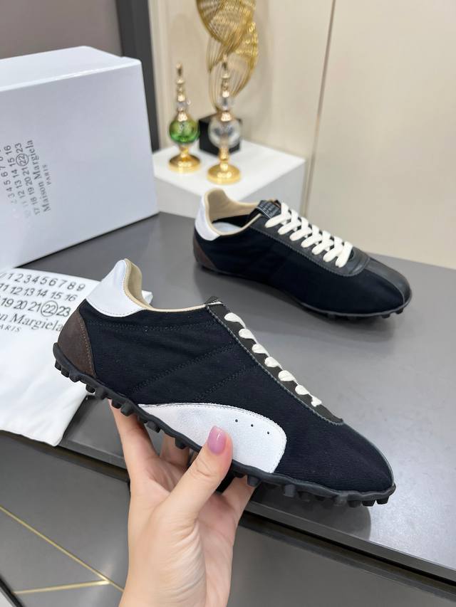 High version 35--45 couple style | Dexun casual sneakers spike shoes Continuing