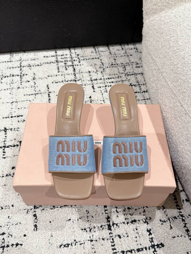 Miu Miu 25Ss The latest summer flat denim sheepskin slippers We have prepared a
