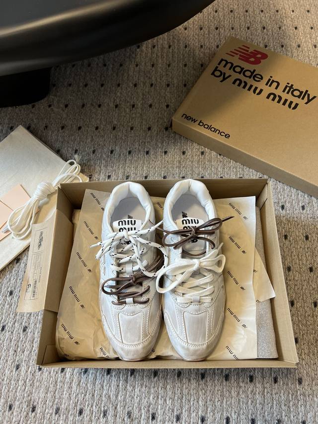 Top version Miumiu X New Balance joint Nb530 couple sports shoes Miu Miu Miu's