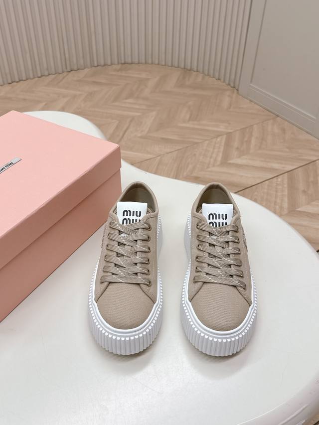 Top version Miu Miu 25Ss early spring new thick-soled biscuit shoes, the latest