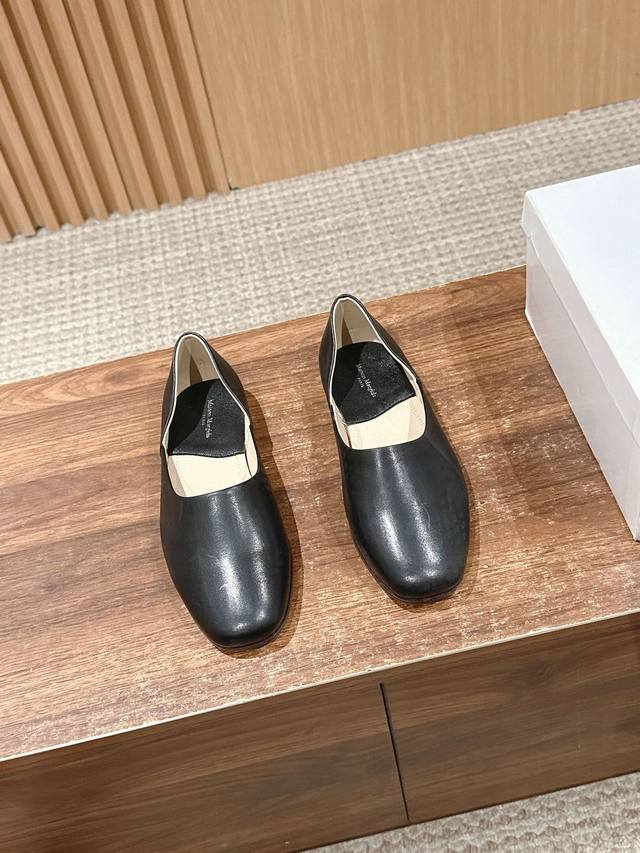 Top version#Margiela's new product, the latest super flat slip-on ballet shoes D