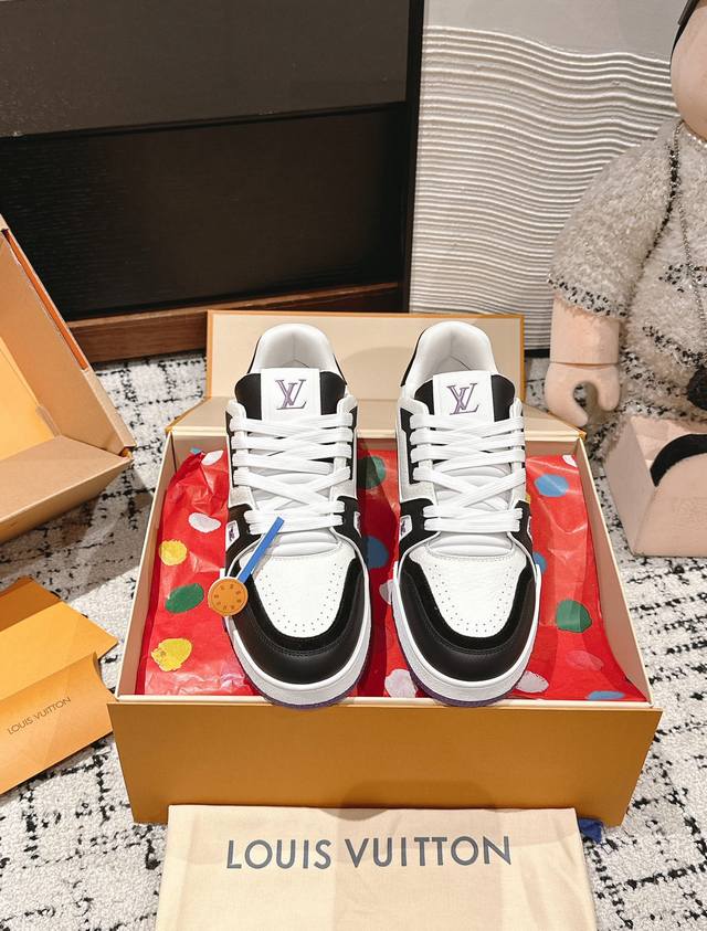 Trainer Spring and Summer New Product Trainer Classic Style Colorful Leather Giv