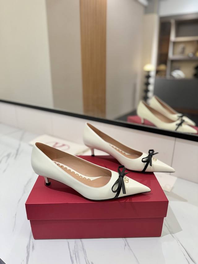Factory price Pp: Valentino new model - the latest single shoe on the market, b