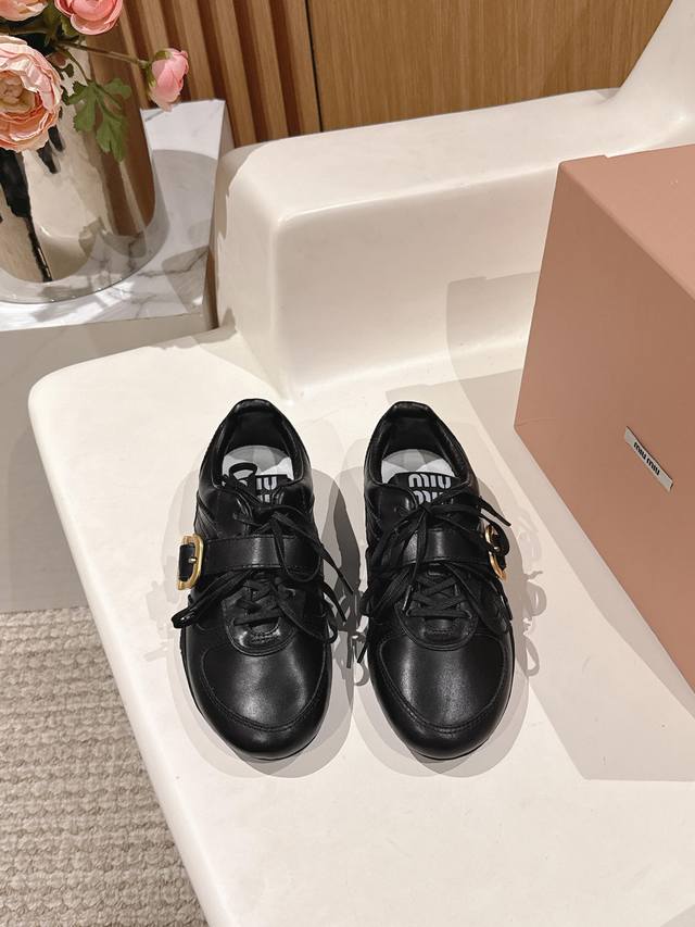Top Edition Miumiu Miu Miu sneakers DDD, a closer look before the early spring