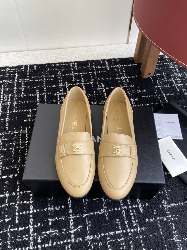 Purchasing-level Chanel 25Ss Chanel new style Chanel diamond buckle loafers sin