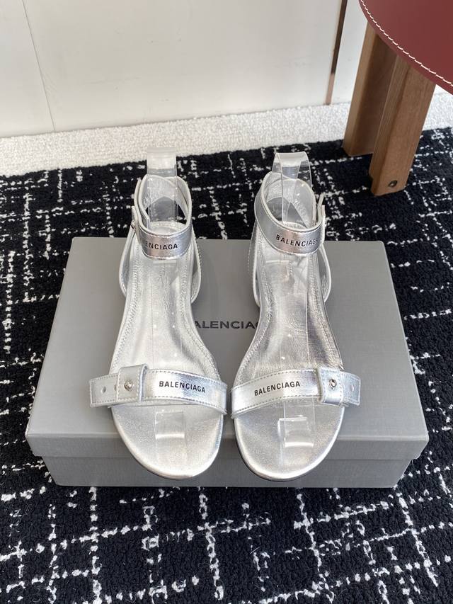 Purchasing-level Balenciaga 2025 Spring and Summer new punk-style sandals Stylis