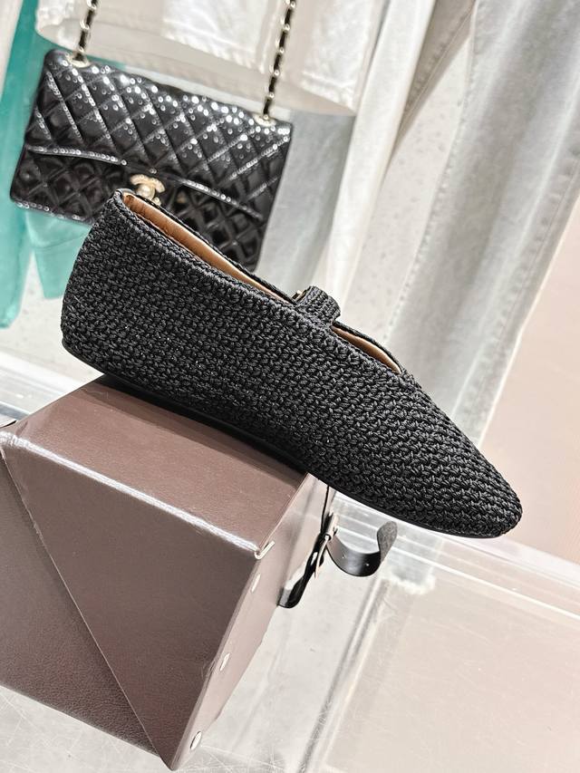 Alaia Classic Retro Knitted wool Mary Jane shoes Ballet shoes Full of girlish st