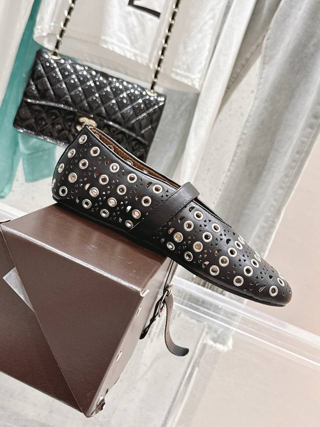 Alaia new retro Hollow eyelet buckle cowhide Mary Jane shoes ballet shoes Full o