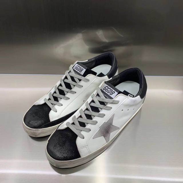 Black tail gray star couple style. Original high version. Low-end please do not