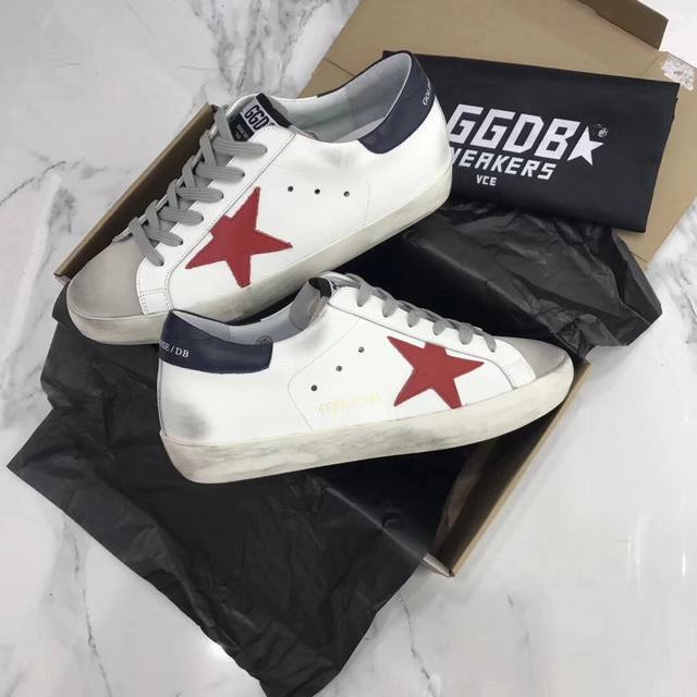 Black tail red star couple style. Original high version. Low-end please do not d