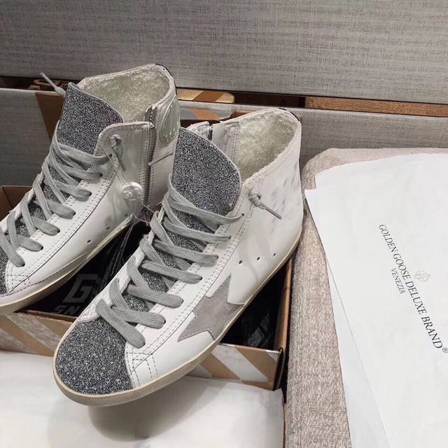 Crystal diamond high top couple style top cowhide high version. Low-end please