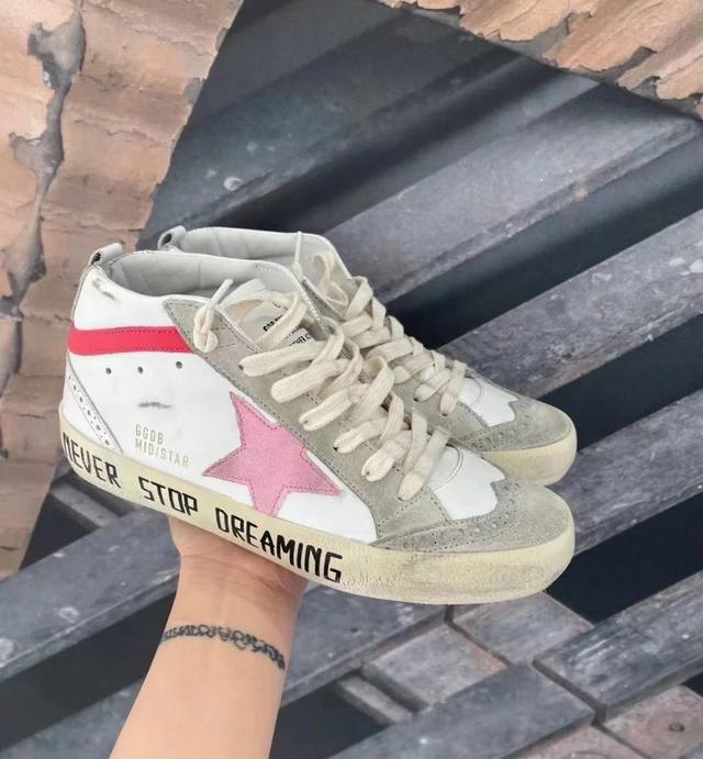 Pink star high top couple style top cowhide high version. Low-end please don't