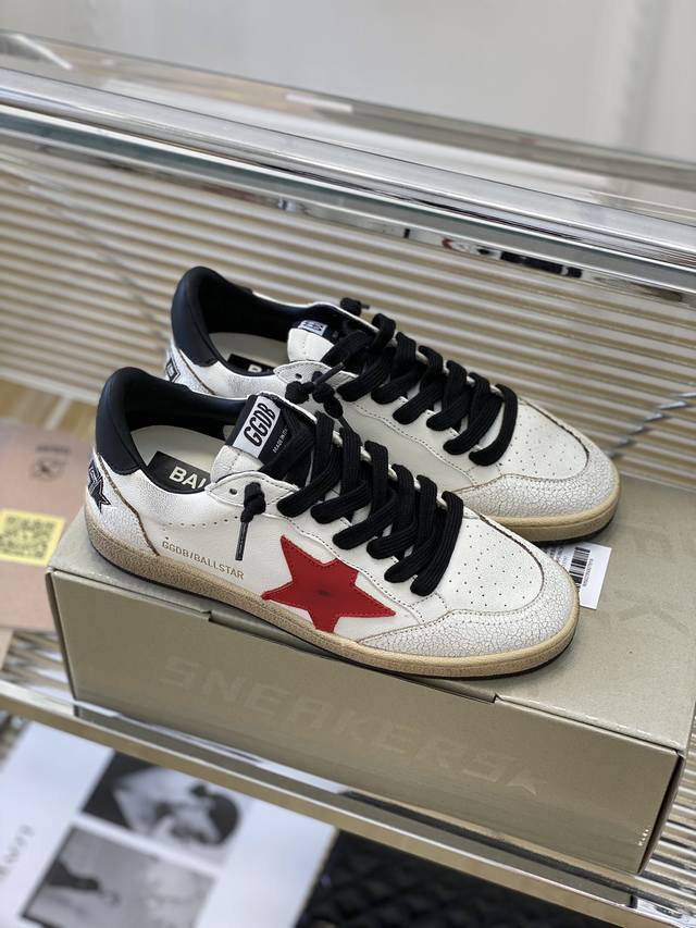 Black tail red star couple model high version. Low-end please do not disturb Gg