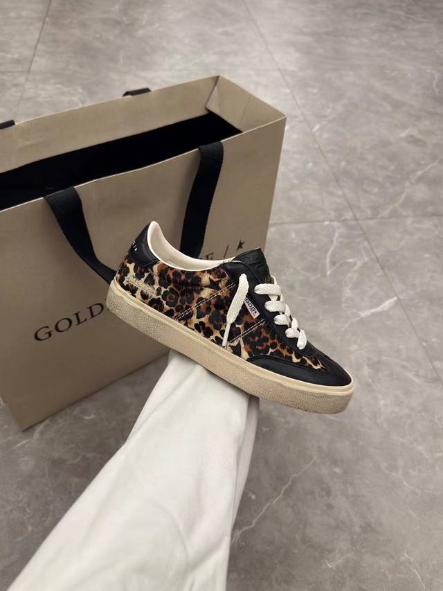 New thick-soled leopard print high version. Low-end please don't bother! Ggdb S