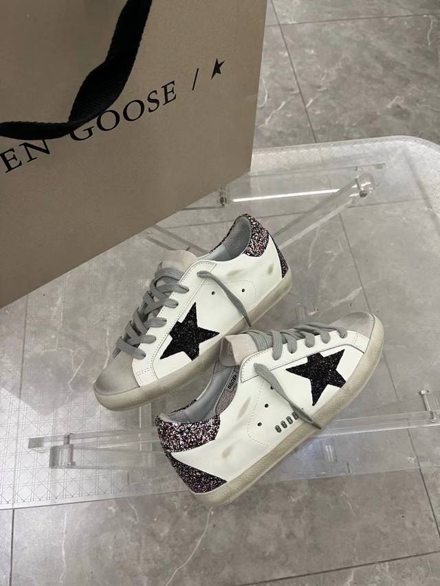 Colored grid tail black star couple style. Purchase the original replica high ve