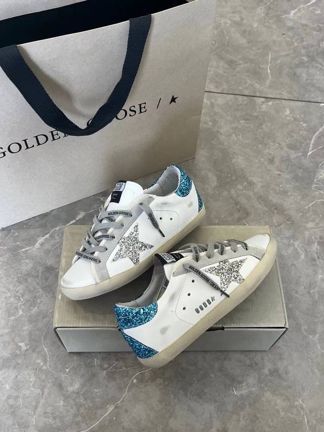Lake blue tail silver star couple style. Original replica cowhide high version.