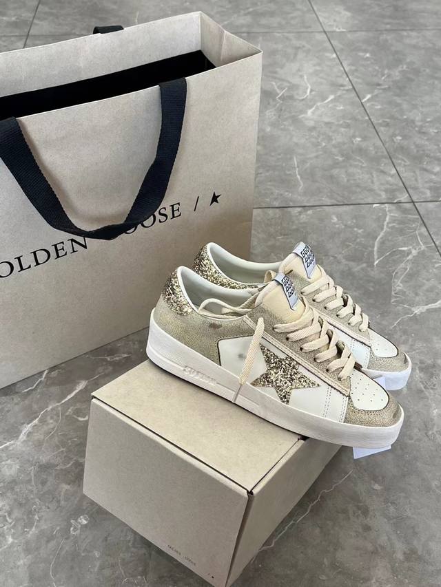 Long-term production. Order inquiry Champagne gold sneakers couple style top pur