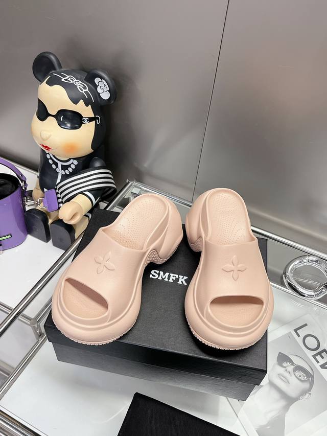 rush price: Smfk new slippers can be matched with pants and skirts, and a pair