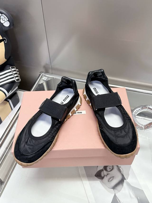 rush price: size 35-40. 41 custom made Miumiu Miu Miu 2025 spring and summer lat