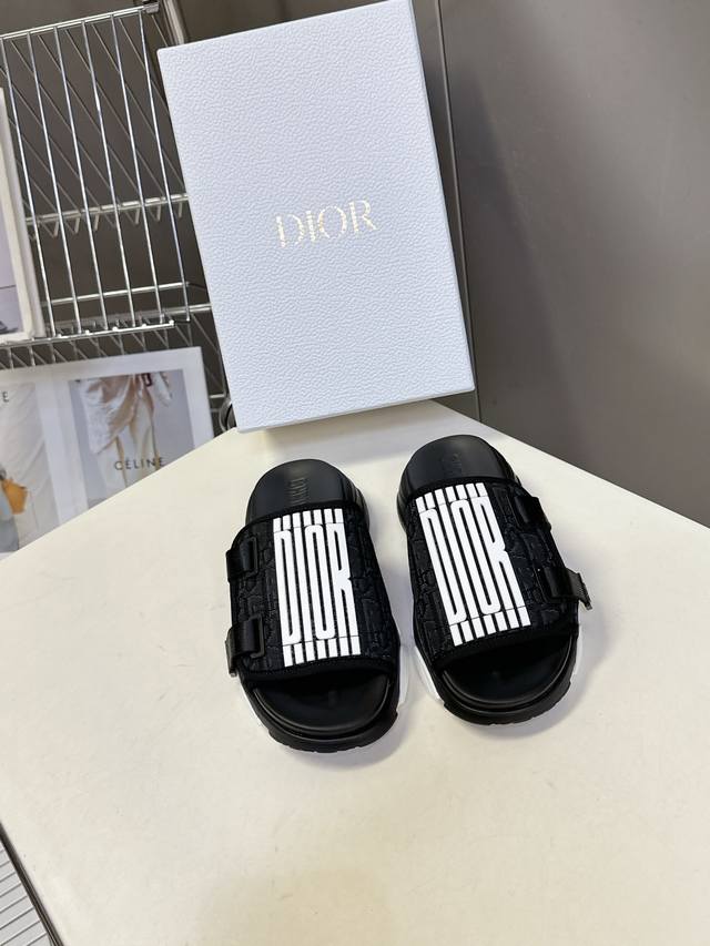 Dior 2025 latest classic Velcro slippers Many celebrity fashion bloggers recomme