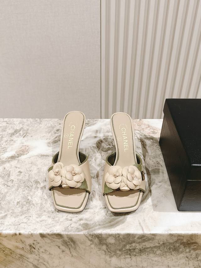 Cowhide flower slippers, highly recommended! Italian leather outsole! Very comf