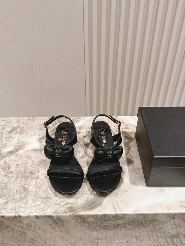 Summer full leather bow sandals are highly recommended! Italian leather outsole