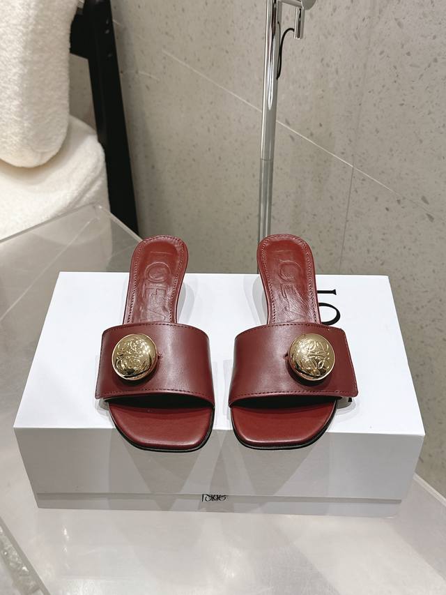 Top versionLoewe 25 spring and summer new product Etal Anagram open-toe flip flo